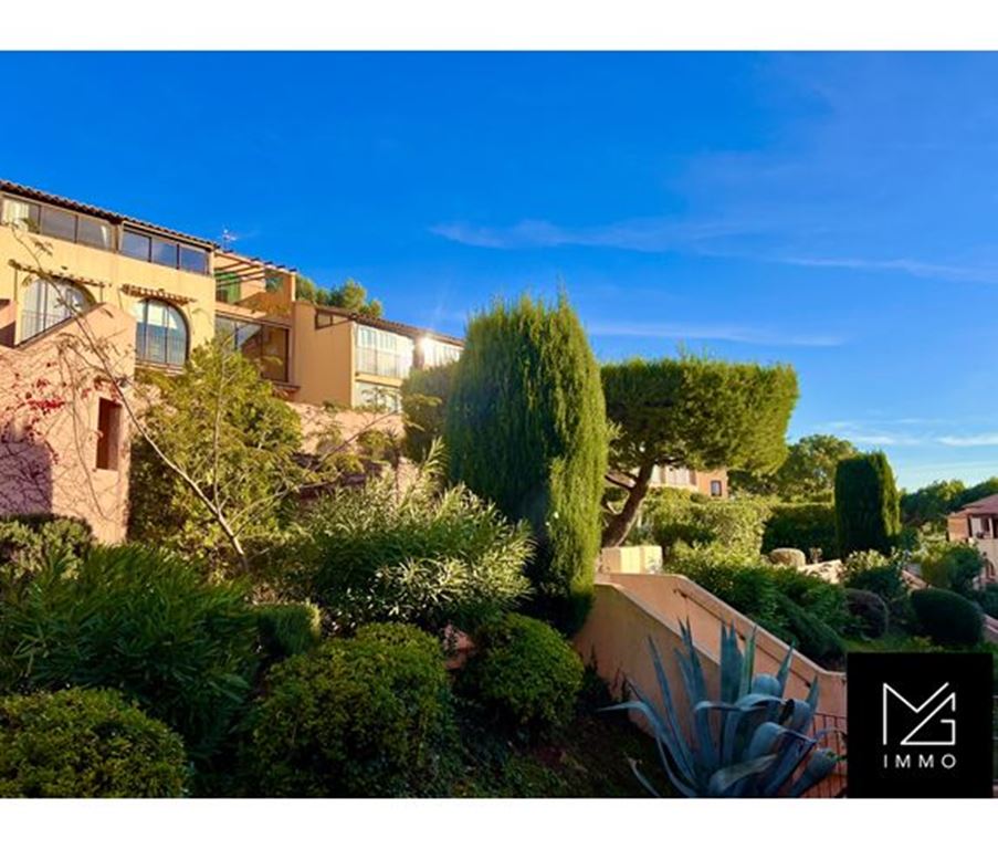 Appartement T2 ST MANDRIER SUR MER 229000€ MG IMMO Appartement T2 ST MANDRIER SUR MER 229000€ MG IMMO