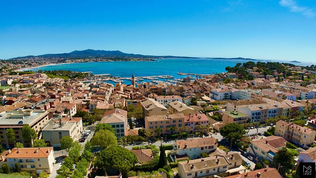 Appartement T3 SANARY 364000€ MG IMMO Appartement T3 SANARY 364000€ MG IMMO