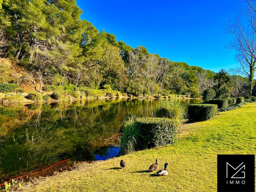 Appartement T3 SIX FOURS LES PLAGES 348000€ MG IMMO Appartement T3 SIX FOURS LES PLAGES 348000€ MG IMMO