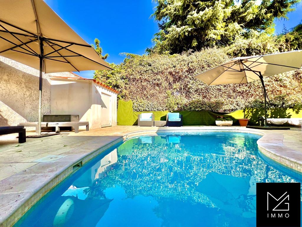 Maison de plain pied SIX FOURS LES PLAGES 595000€ MG IMMO Maison de plain pied SIX FOURS LES PLAGES 595000€ MG IMMO