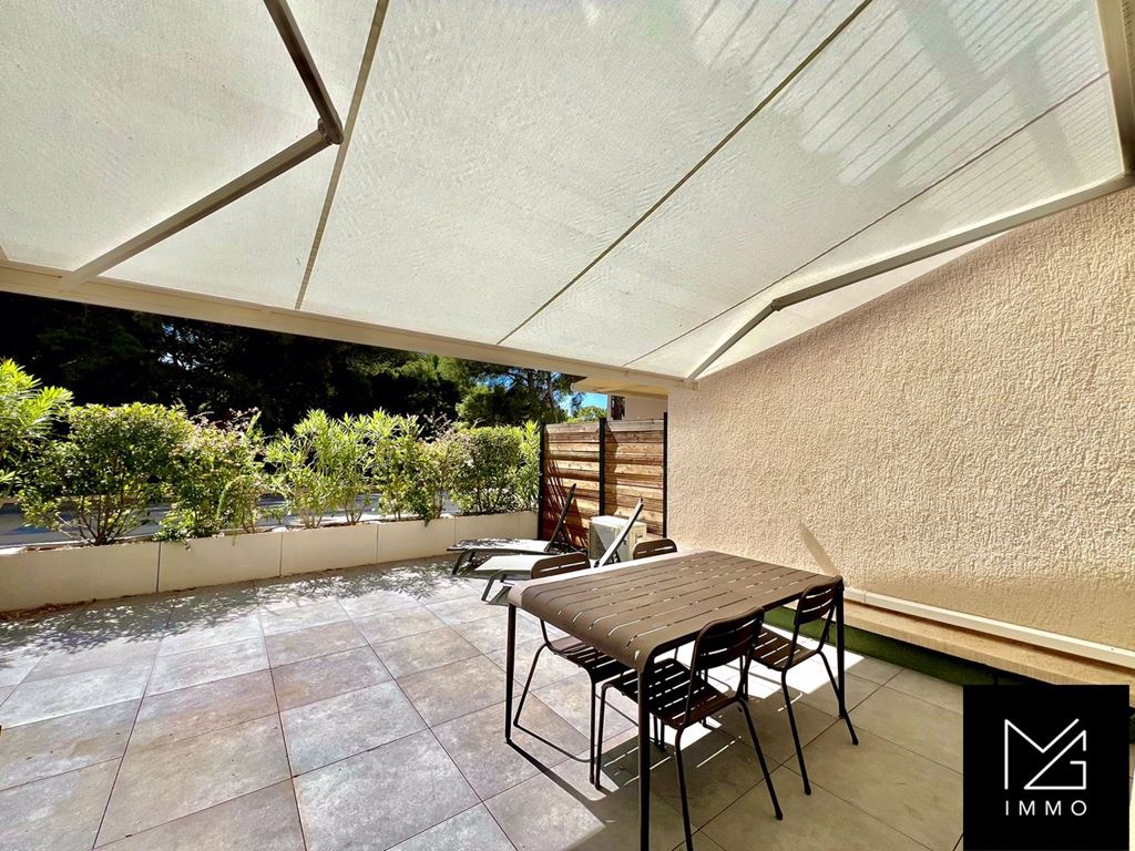 Appartement T2 SIX FOURS LES PLAGES 269000€ MG IMMO Appartement T2 SIX FOURS LES PLAGES 269000€ MG IMMO